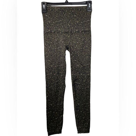 NWT Spanx Look At Me Now Olive Leopard Animal Print Seamless Leggings Size M - Picture 4 of 8